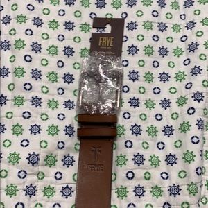 Men’s Frye belt